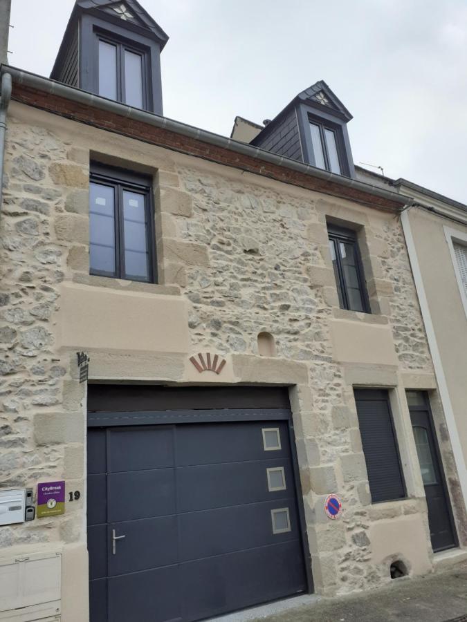 Montluçon Charmes En Ville Le Charme Authentique المظهر الخارجي الصورة